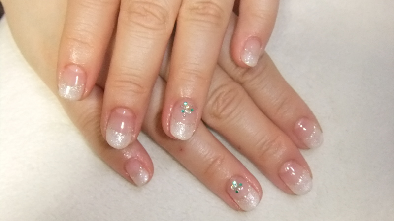 ナチュラル・ネイルサロン 『LIBERTY(リバティ)』 東京/恵比寿☆1級ネイリストのこだわりサロン