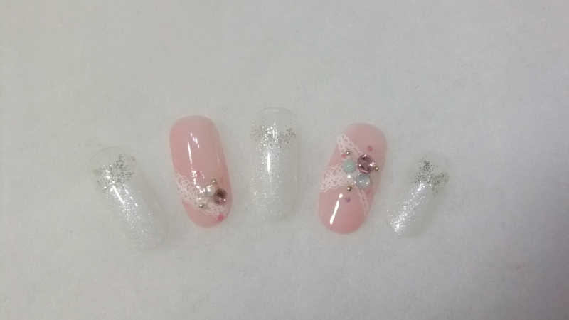 ナチュラル・ネイルサロン 『LIBERTY(リバティ)』 東京/恵比寿☆1級ネイリストのこだわりサロン